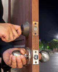 Fort Lauderdale Expert Locksmith Fort Lauderdale, FL 954-366-2156 Fort Lauderdale Expert Locksmith Fort Lauderdale, FL 954-366-2156 - res-01